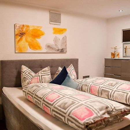 Ferienwohnung Dina ハスラッハ・イム・キンツィクタール エクステリア 写真